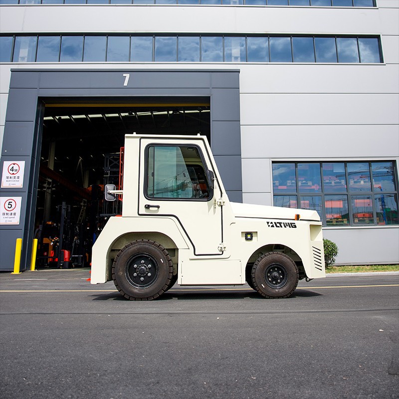 Airport Baggage Tractors China Supplier